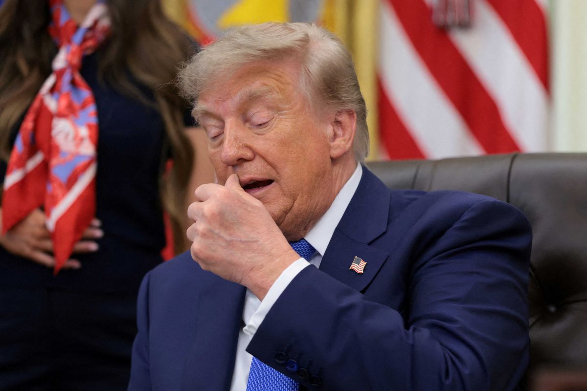 'Is there a smell?' Trump biographer confronts rumor that comes up 'all the time'