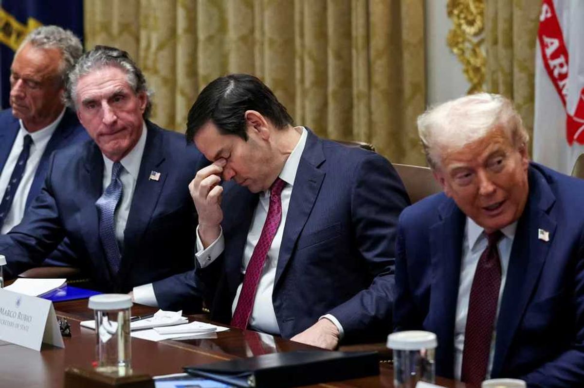 'Nothing bad is happening’: Trump official raises eyebrows as economy tanks