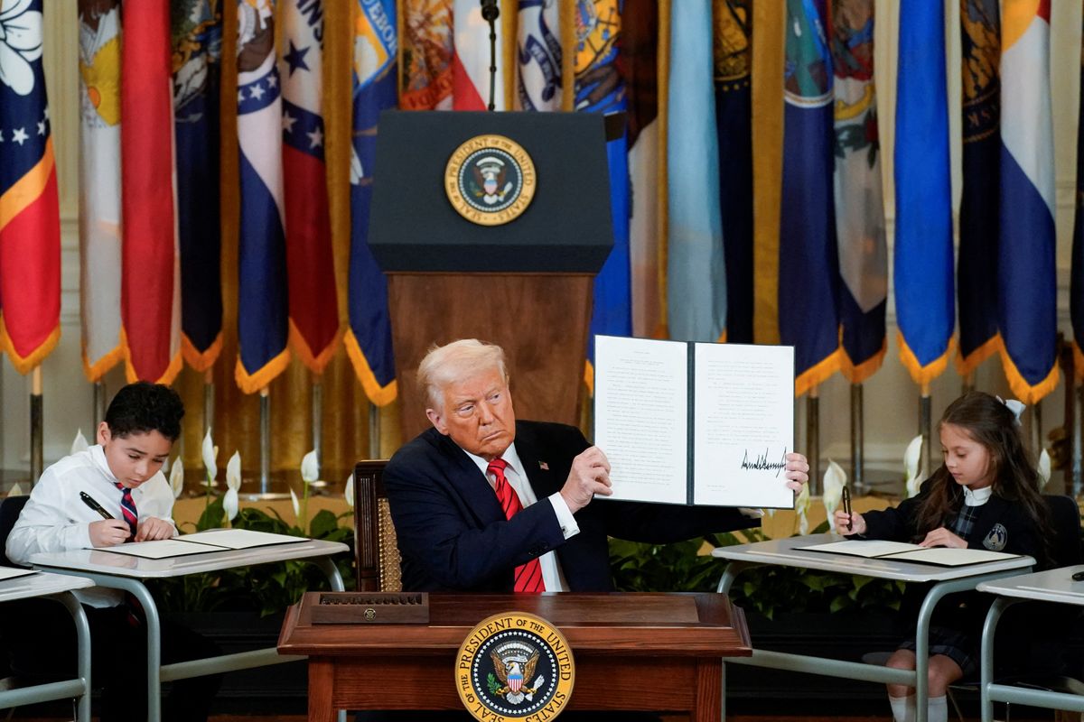 'Bit of a mess': NY Times finds many of Trump's executive orders make no sense