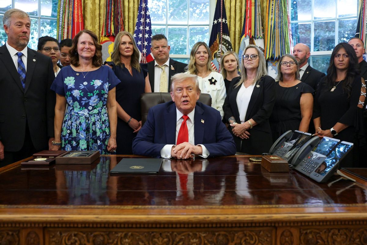 '24-karat gold!' Trump brags about Oval Office makeover while honoring fallen soldiers