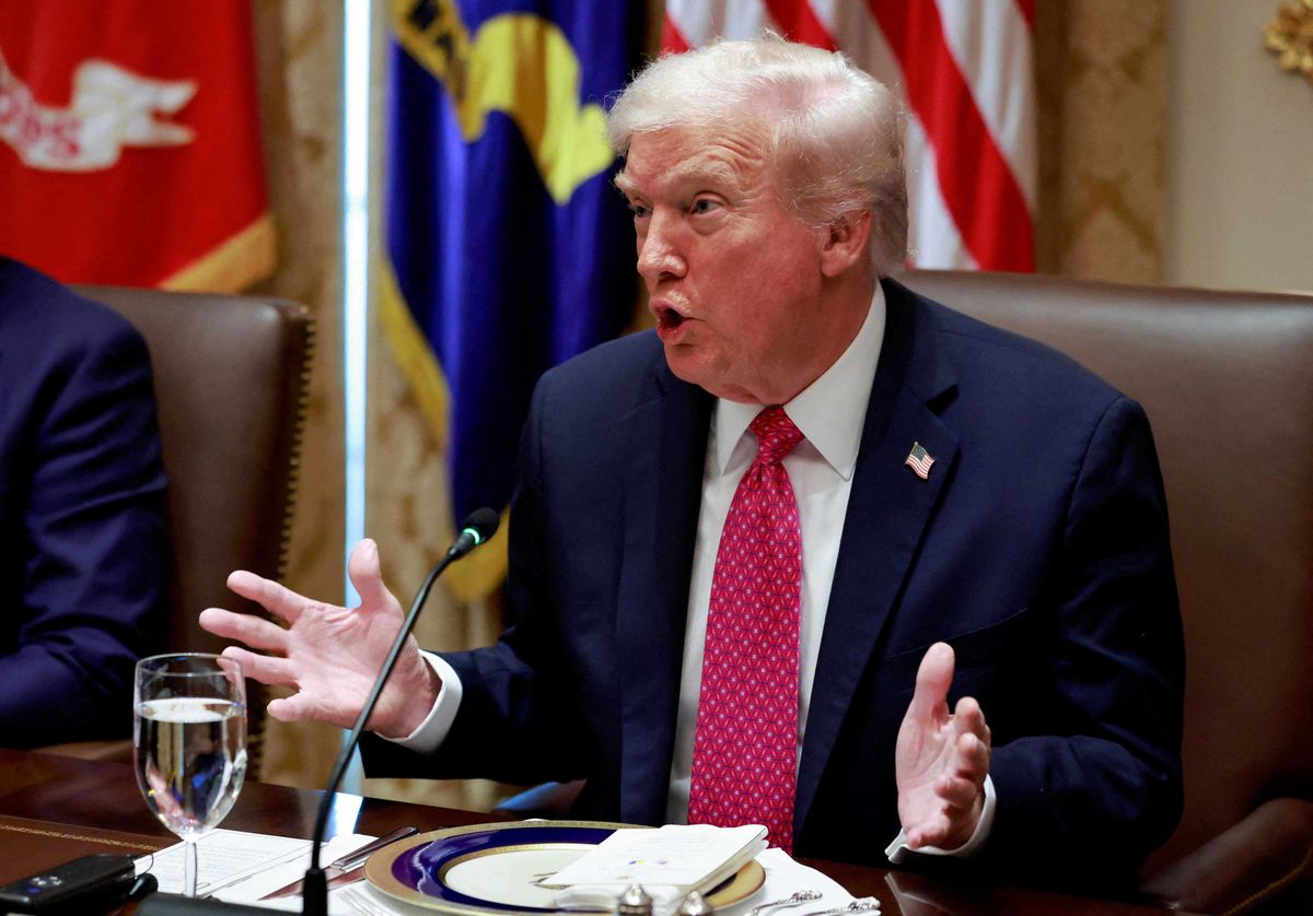 Experts 'deeply concerned' Trump's CIA intervention risks another US war