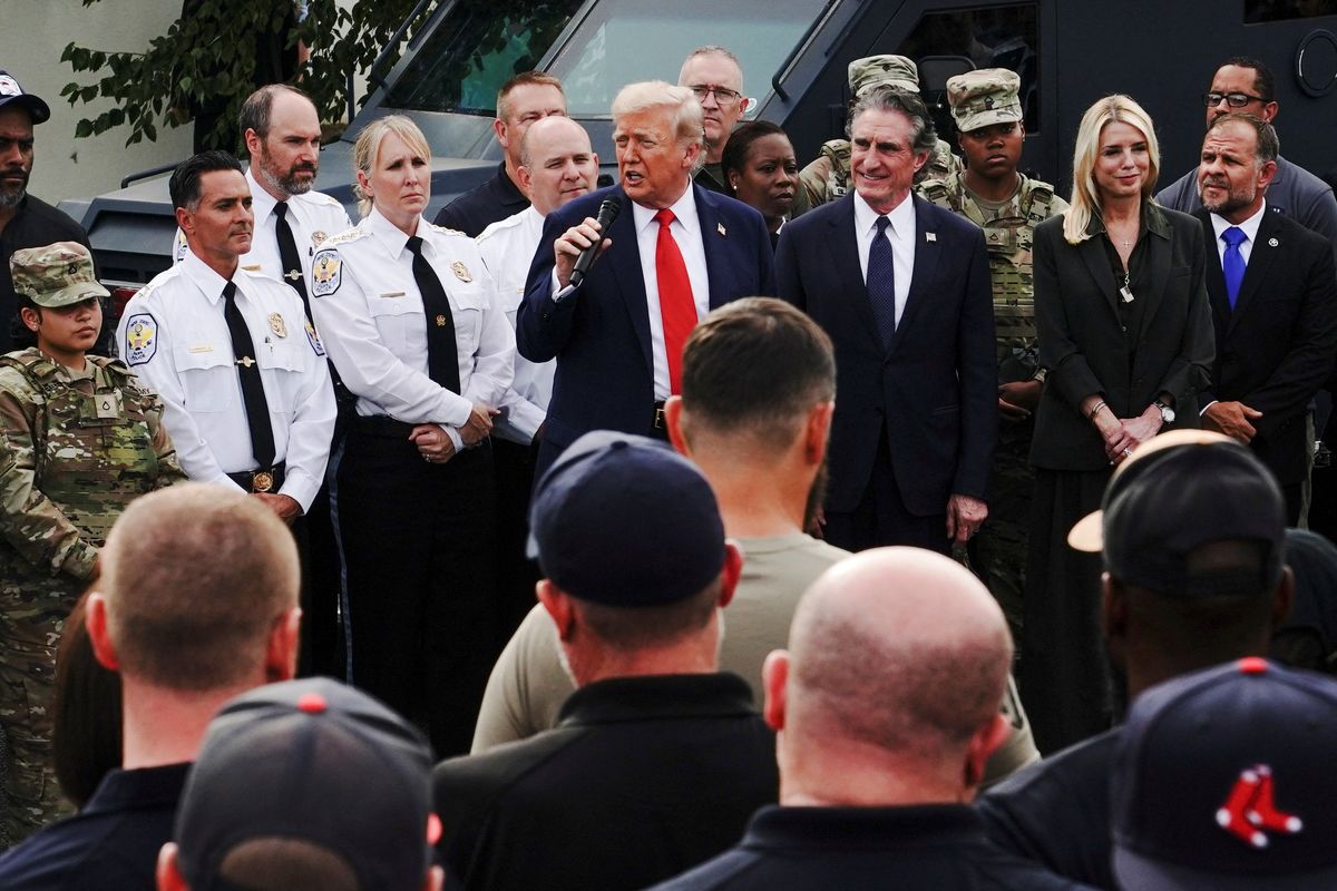 'I’m very good at grass': Trump baffles with bizarre landscaping rant