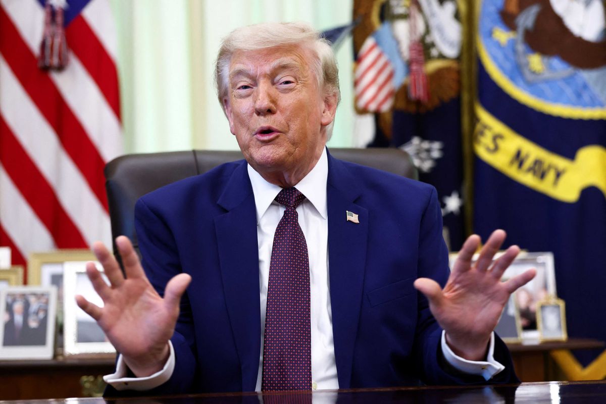 'Be quiet!' Trump snaps at CNN's Kaitlan Collins during Oval Office confrontation