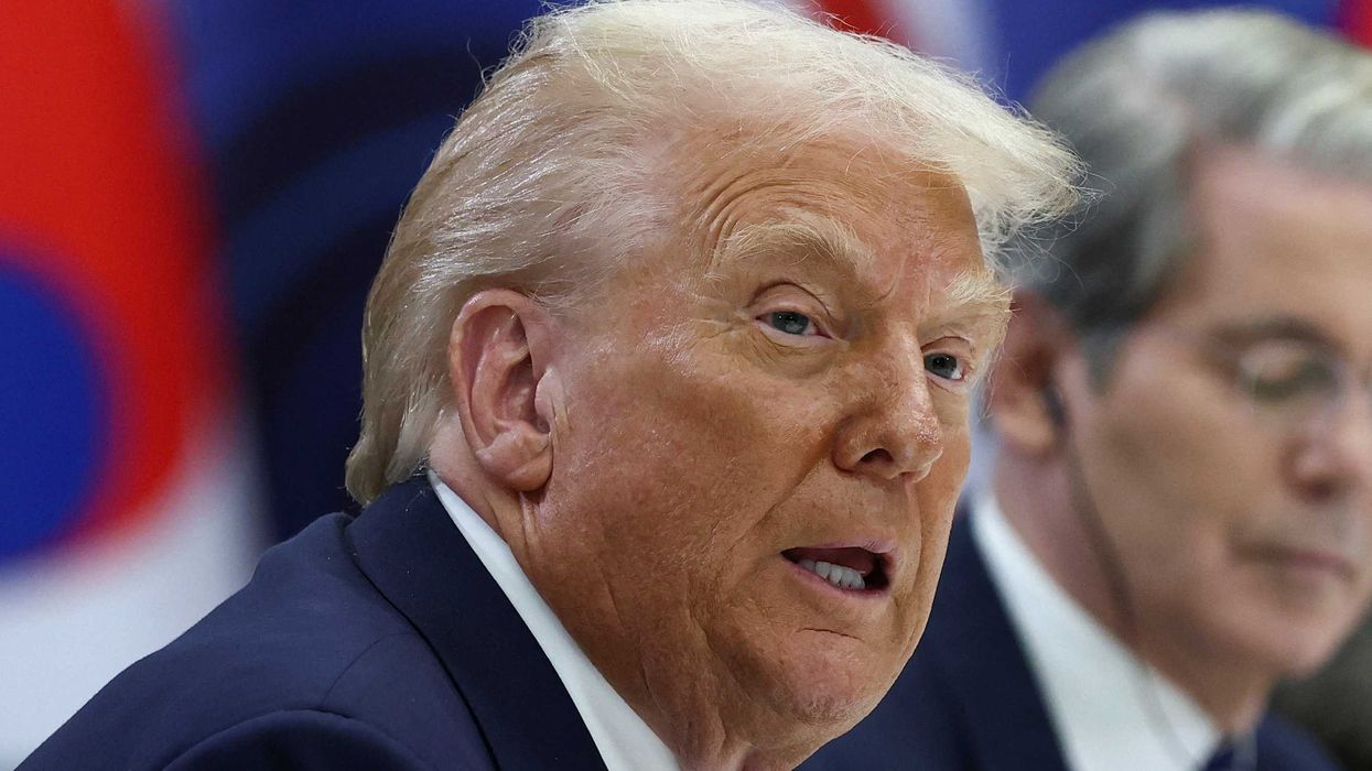 Trump biographer flags 'suspect' pattern in White House stock trades