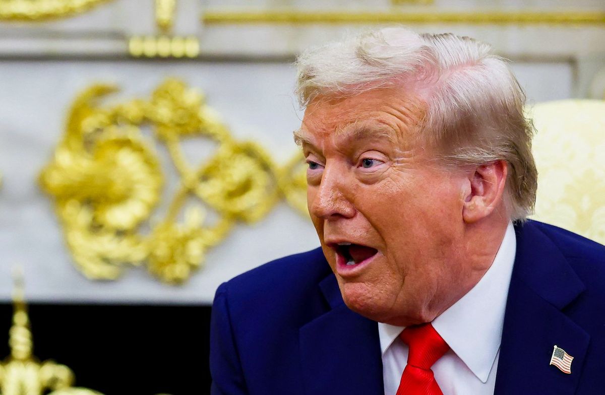 'The highest quality': Trump aide ducks Fox News question on Oval Office 'gold'
