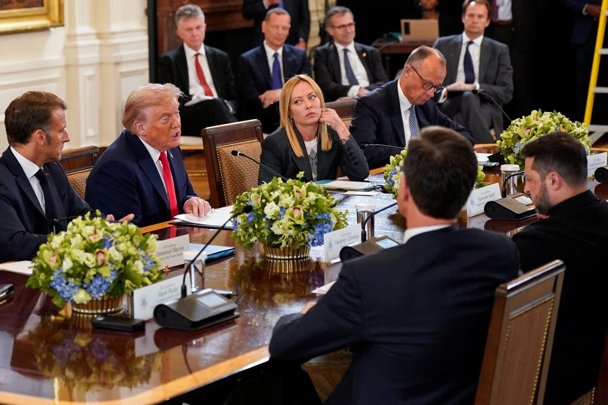 'Fascinating': CNN analyst in awe watching Trump get 'tag-teamed' by European leaders