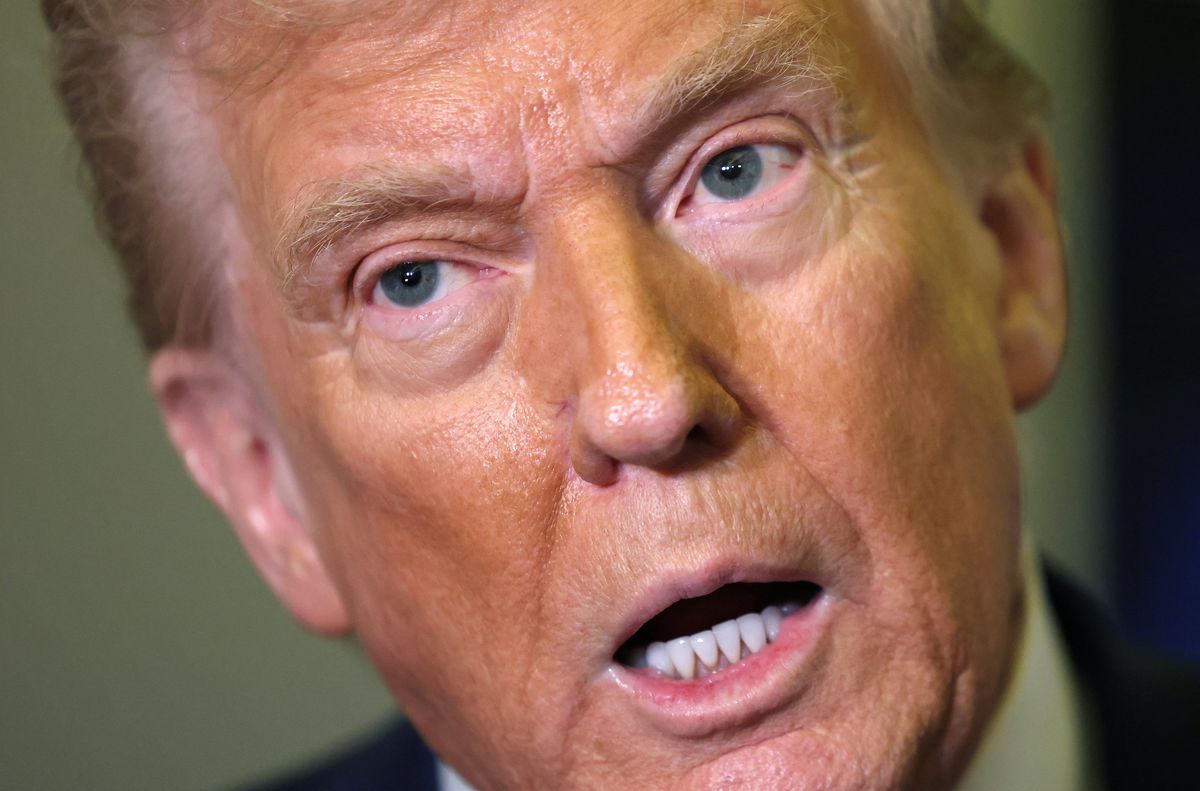 'Don't be Stupid!' Trump issues harsh words for critics as stocks crash again
