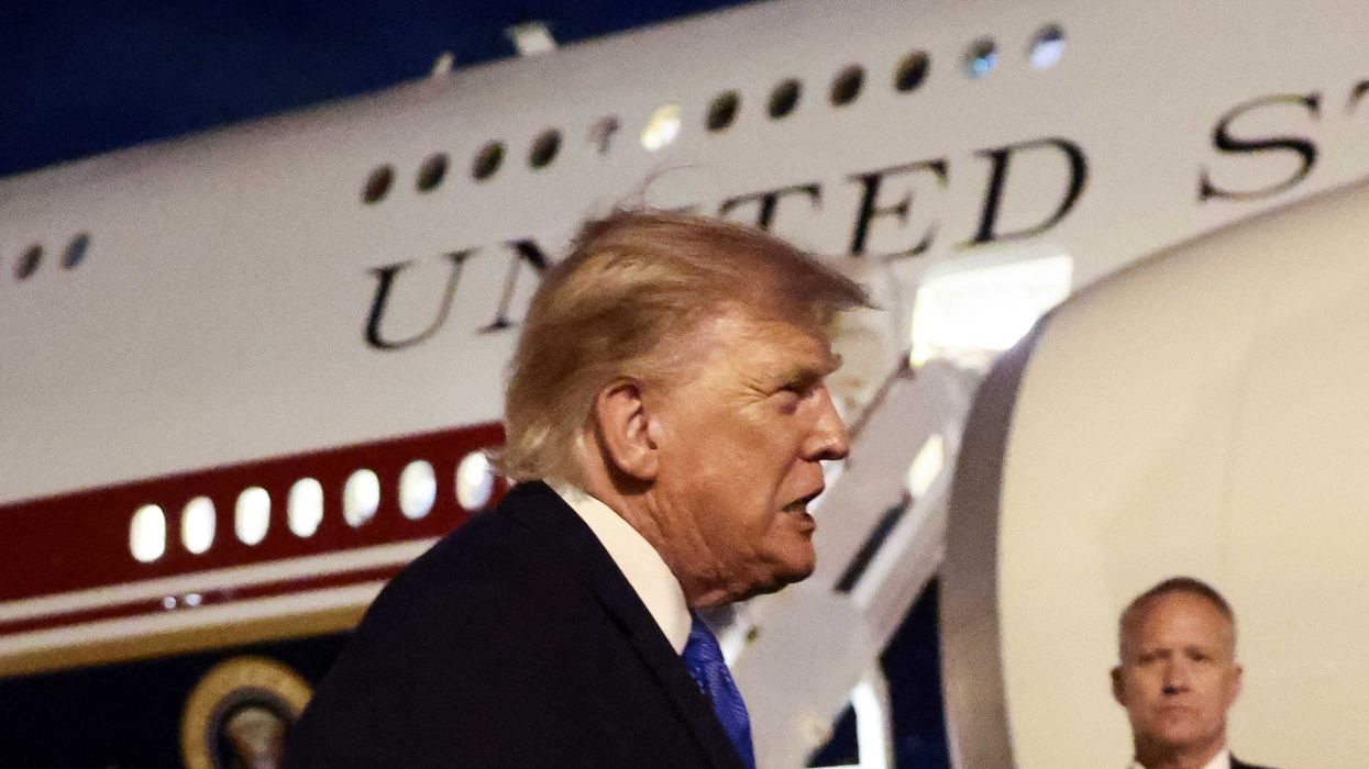 Trump tries to block the release of his financial records