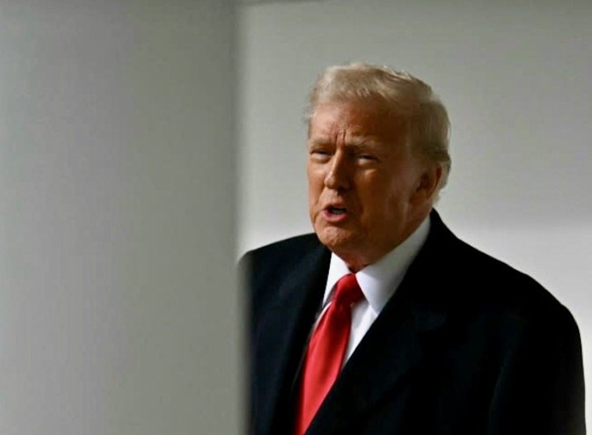 Trump tests whether bulldozer can also be peacemaker
