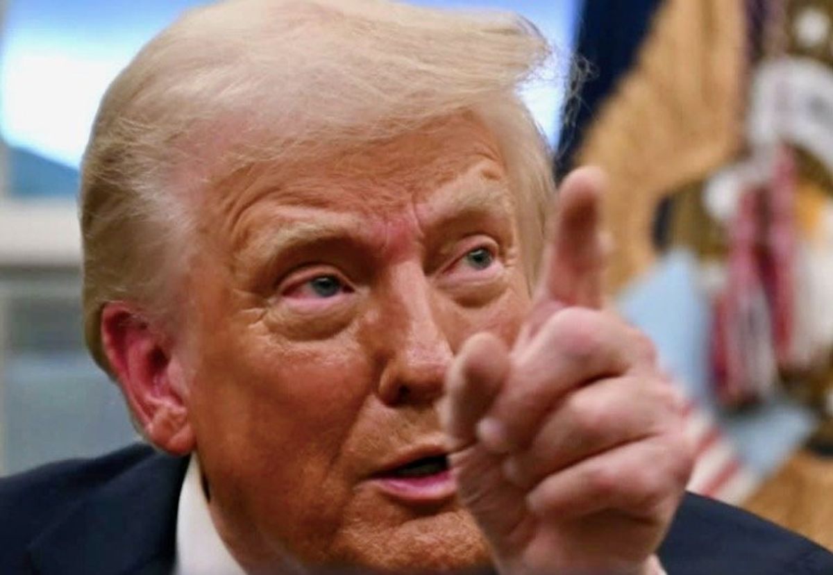 Trump mulls letting disaster-hit U.S. states fend for themselves