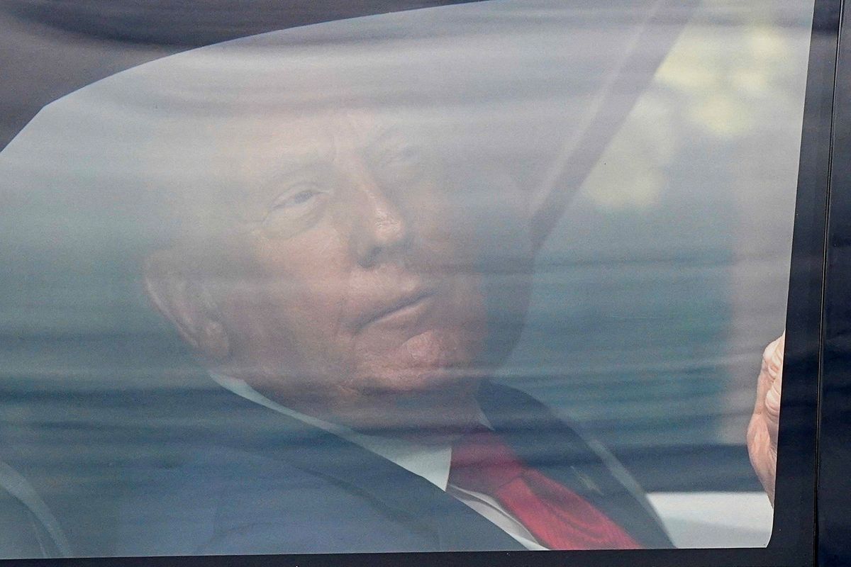 Ranting Trump suggests massive cover-up afoot as DC 'under siege from thugs and killers'