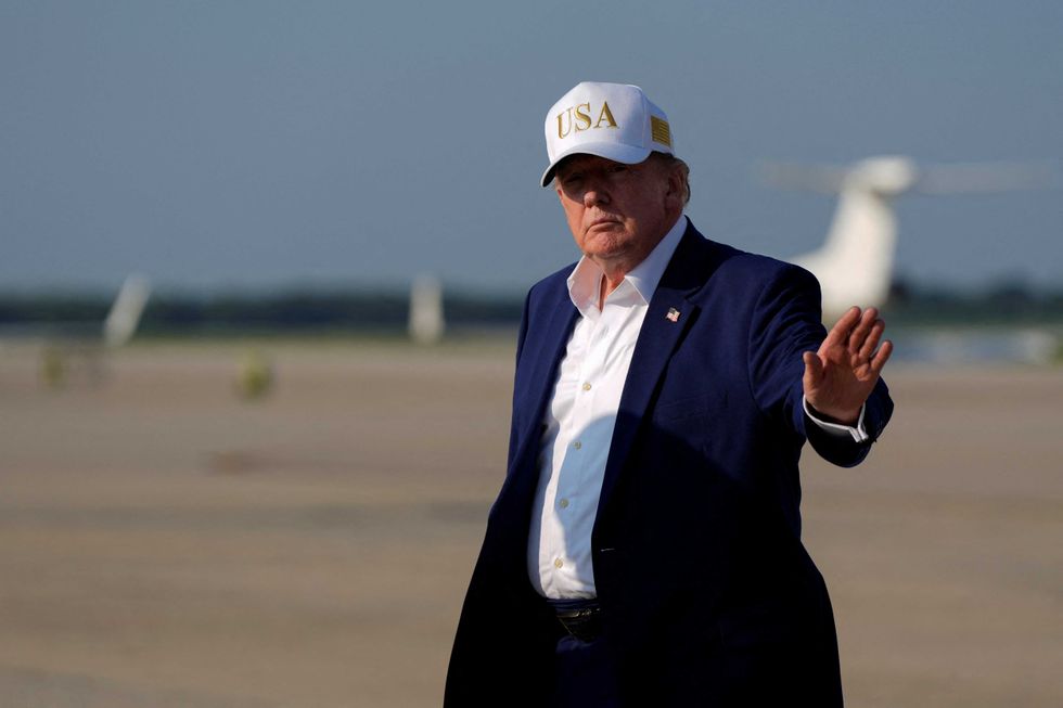 Puzzling Trump 'alert' claims 'highly credible witness' came forward in embattled case