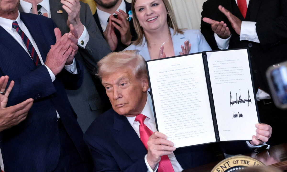 'Is this for real?' Trump accused of 'lying' to voters after new pardon pledge