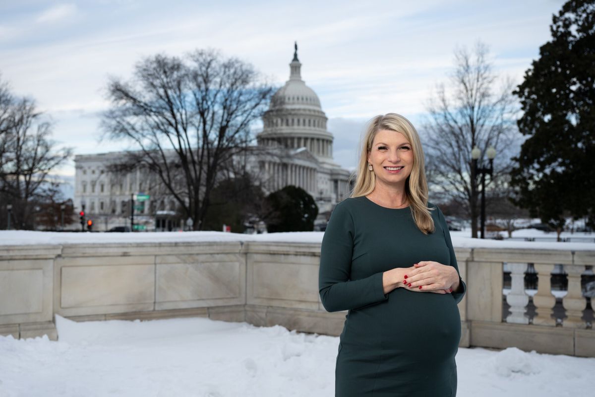 'Ghetto, white trash slob!' MAGA has conniptions as lawmaker brings baby to work