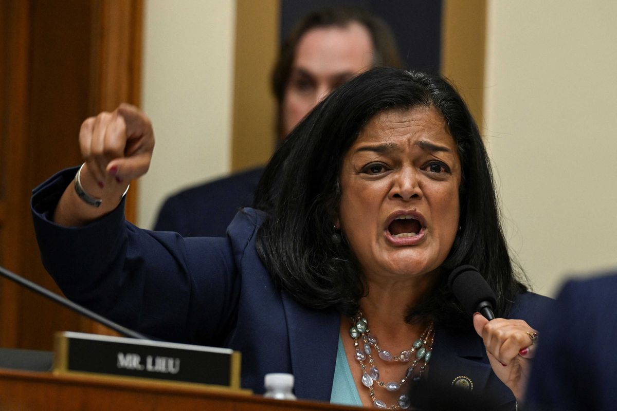 Mass Firing Threat Proves Shutdown Is ‘Project 2025 in Action,’ Says Jayapal