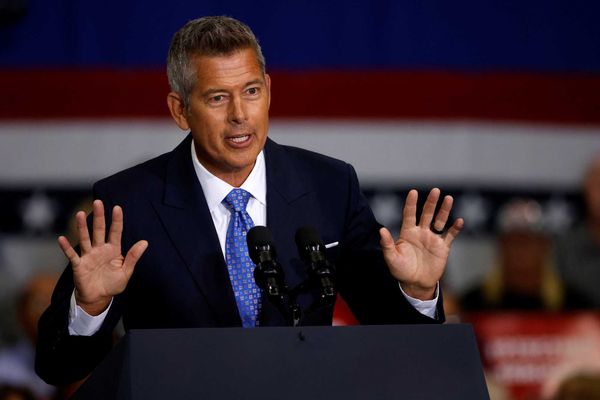 Donors to Sean Duffy's son-in-law keep winning big DOT contracts: report