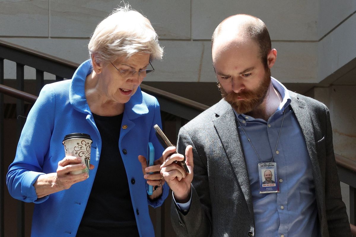 'Where is your outrage over Republicans?' Warren slams CNBC host to his face
