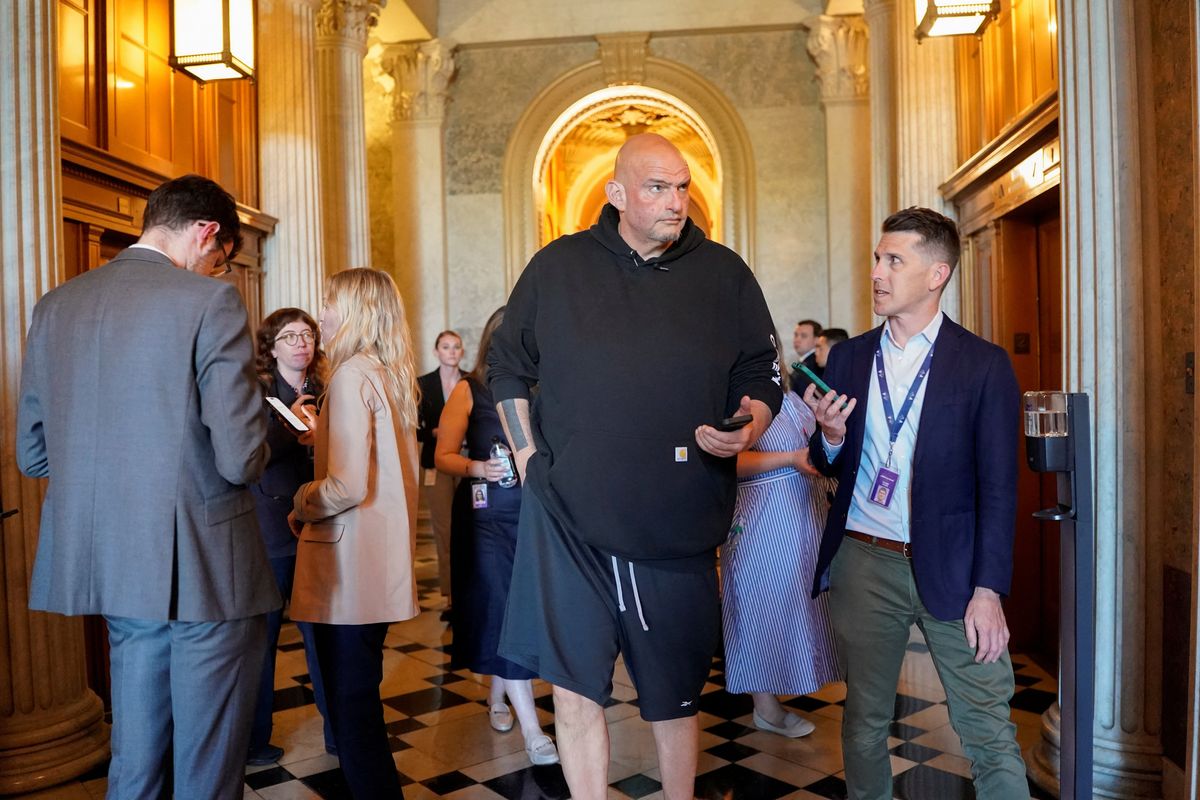 'Growing alienation': Fetterman praises Trump as GOP openly woos him