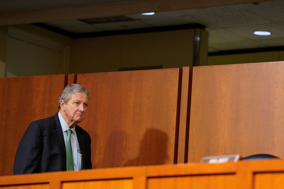 GOP senator buries Trump admin's 'horrible mistake' on CNN