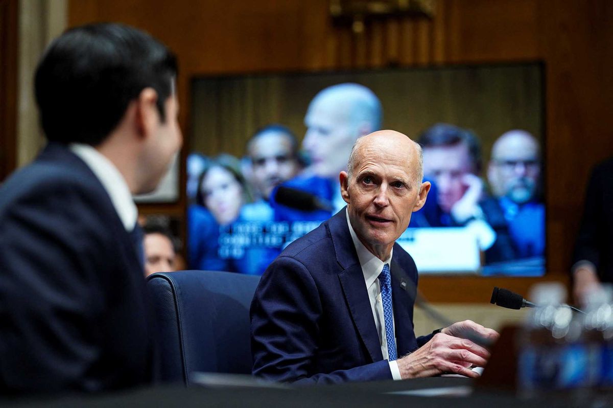 Australian reporter lays into fleeing Rick Scott over unconstitutional 'witch hunt'