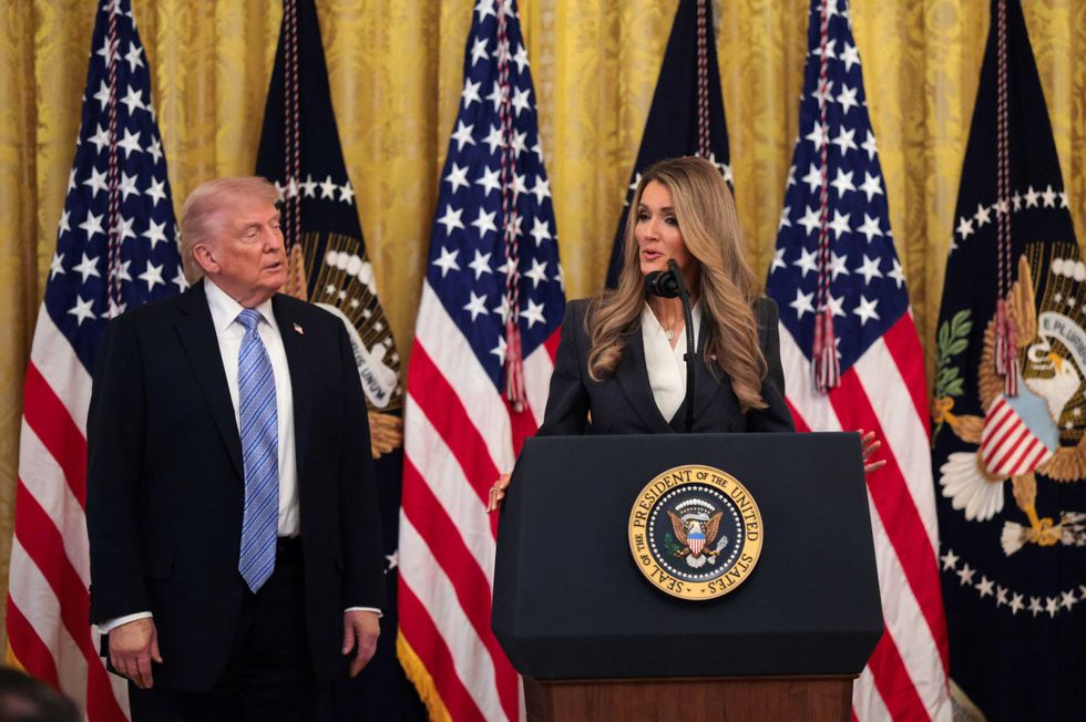'Dear God!' Trump's latest glitch during small business event stuns analyst