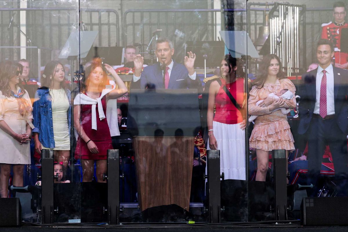 Sean Duffy faces fierce backlash over his comments at the Great American Fair