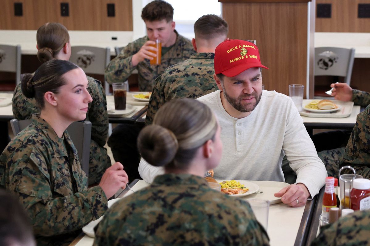 Veterans slam J.D. Vance for disregarding a mess hall rule 'Marines learn on day 1'
