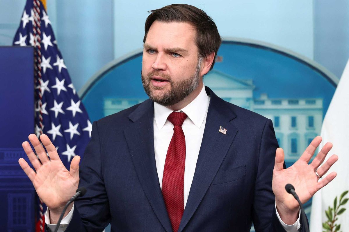 JD Vance stuns with claim ICE agent who killed woman shares Trump's 'absolute immunity'