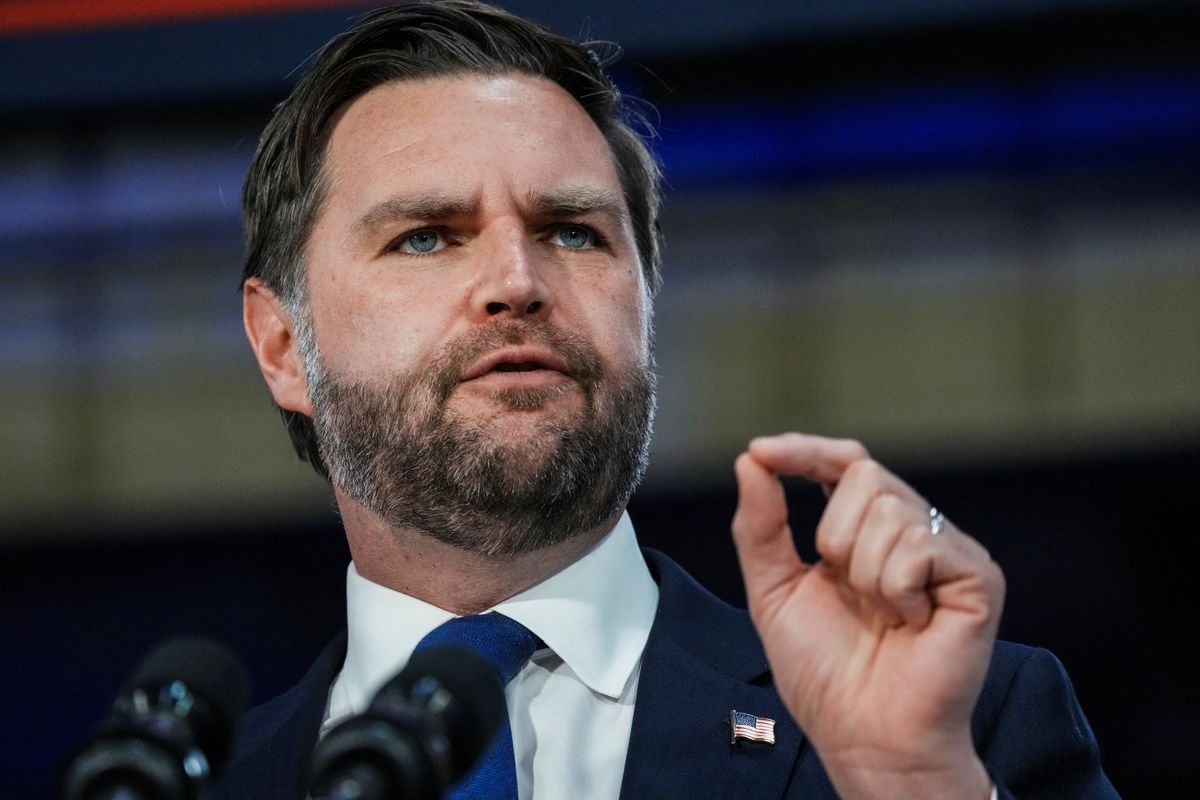 JD Vance's off-script revelation just landed Trump in hot water: analyst