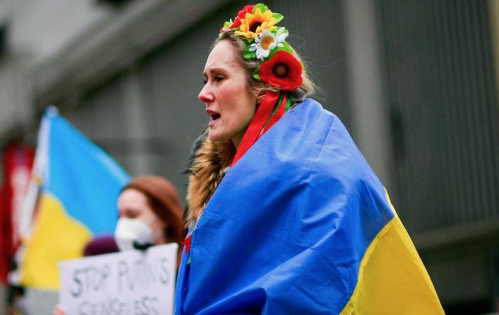 'Russia out!' Worldwide protests in solidarity with Ukraine