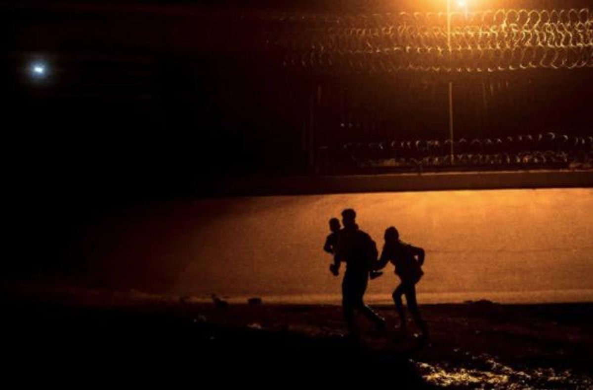 On US-Mexico border, a revolving door for many migrants