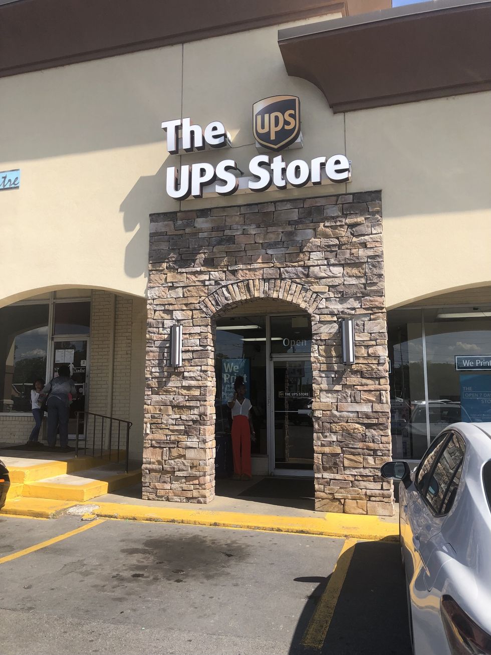 UPS store