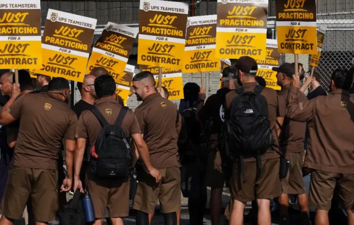 UPS, Teamsters announce labor agreement, averting US strike