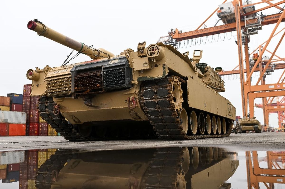 After tanks, Ukraine allies under pressure to send warplanes