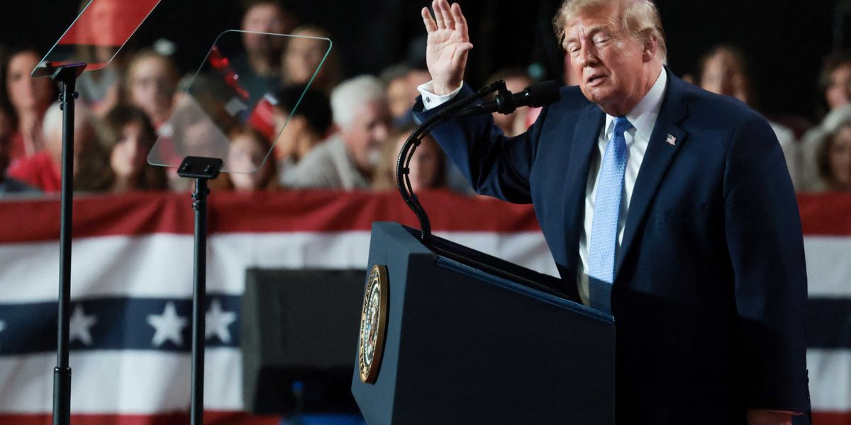 Trump Rall Headlines Dismayed Trump snaps at protester interrupting rally: 'I was just at ...