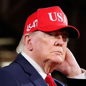 Trump stops cold as boos ring out at Montana protester: 'That's not nice!'