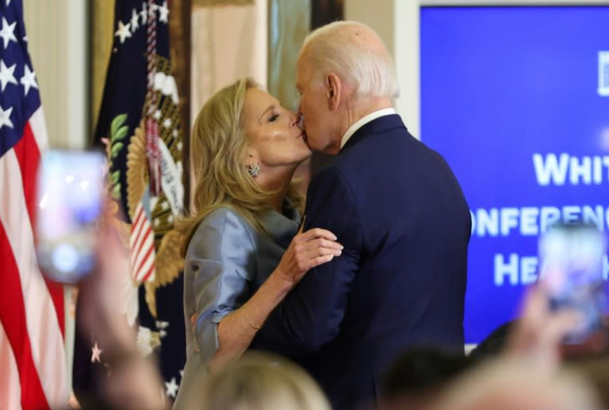 Bidens reveal they're to be great-grandparents