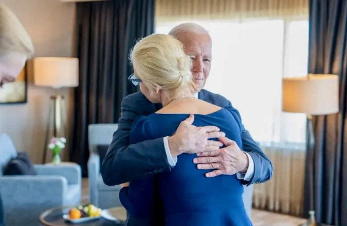 Biden holds poignant meeting with Navalny's daughter, widow