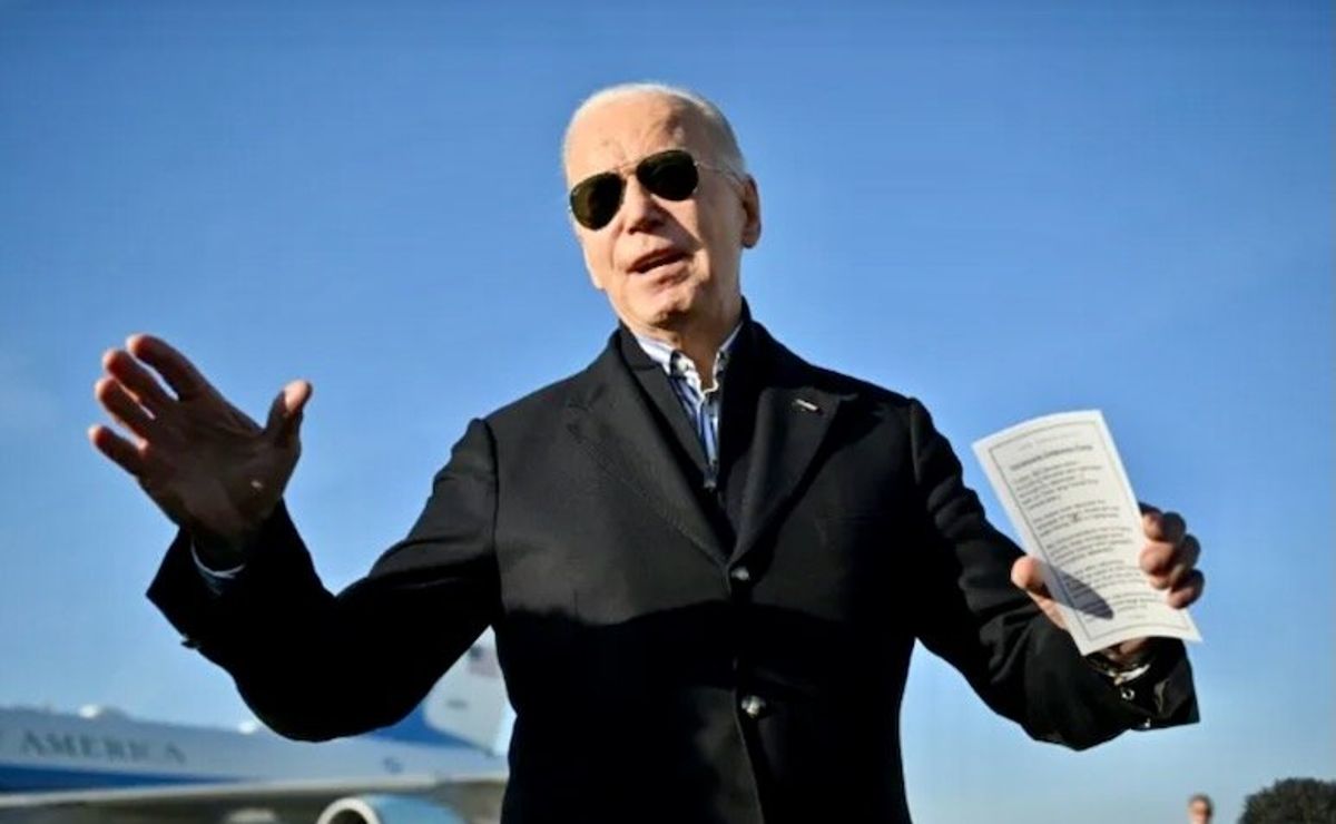 Biden takes off gloves in Trump election battle