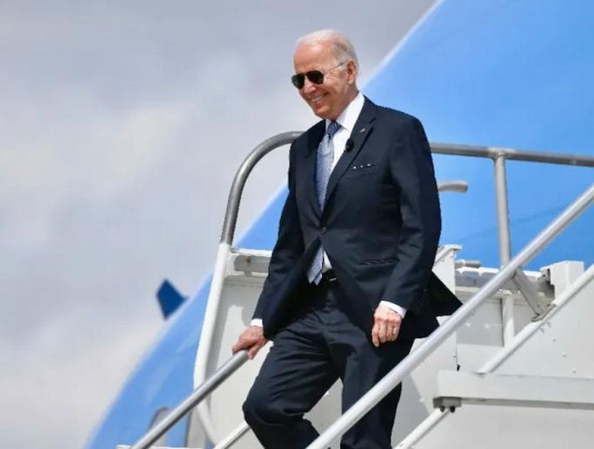 Biden heads to Ohio to tout industrial renewal plan