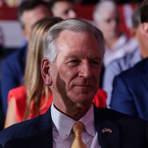MAGA senator melts down when confronted about million-dollar promise: ‘Get him out’