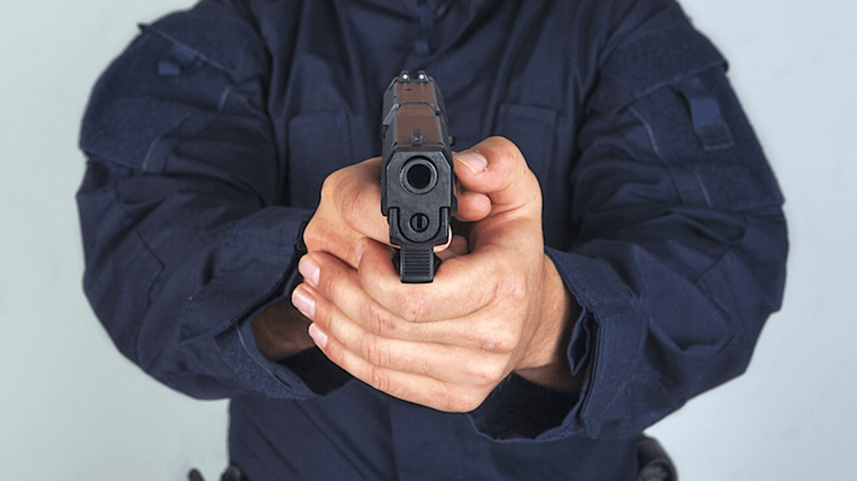Indiana cop visits school to teach kids how to be good police -- then accidentally shoots one of them