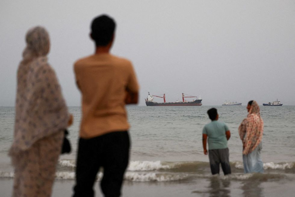Thundering warning sounds as 'lifeline for global oil' under siege again: 'All or none!'