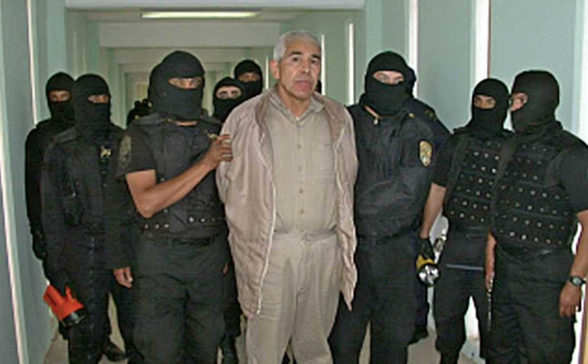 Under pressure from Trump, Mexico extradites cartel kingpins