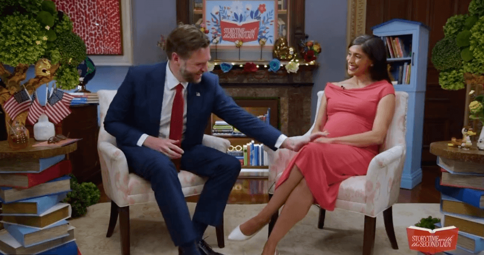 JD Vance's 'painfully awkward' knee pat to his wife sends onlookers wild: 'Cry for help'