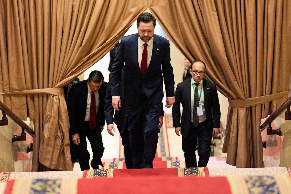 Negotiations intensify as U.S. and Iranian teams clash over major 'sticking point'