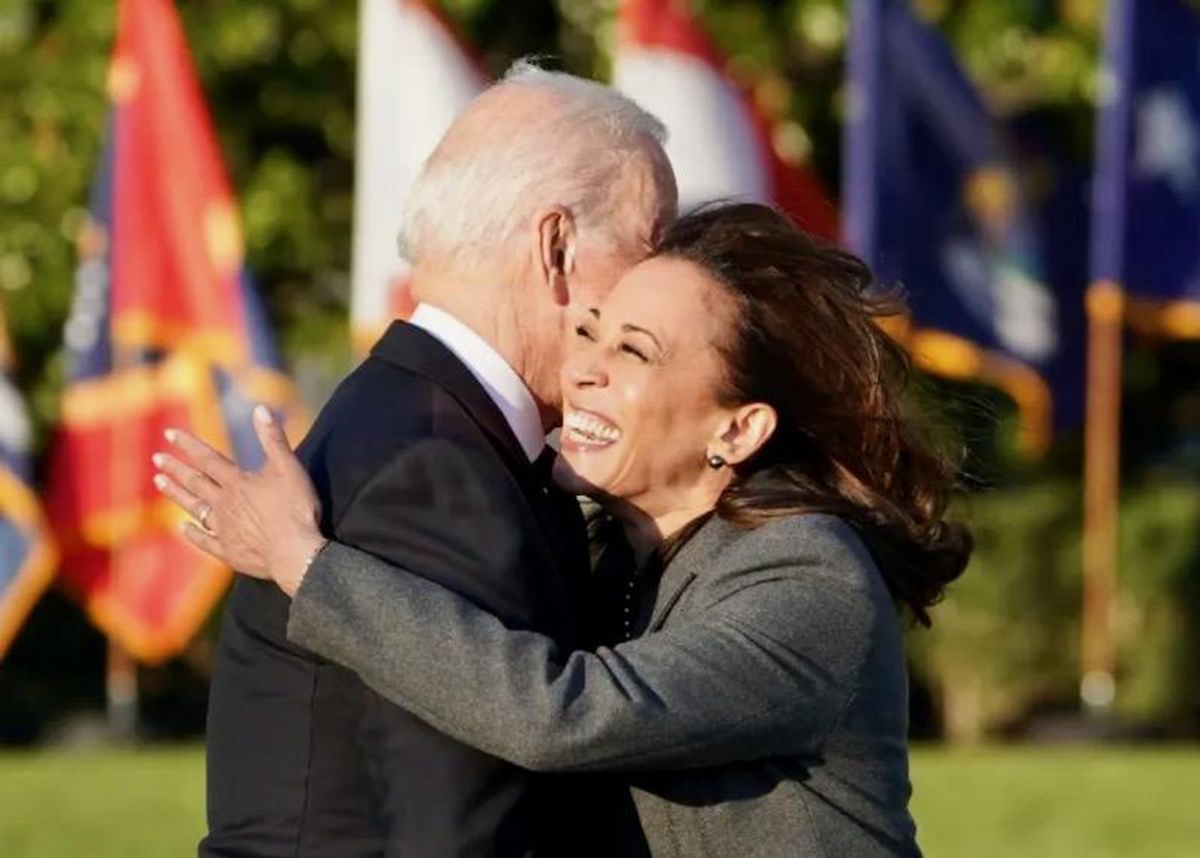 Harris’ refusal to throw Biden ‘under the bus’ fueled brutal election loss: Columnist