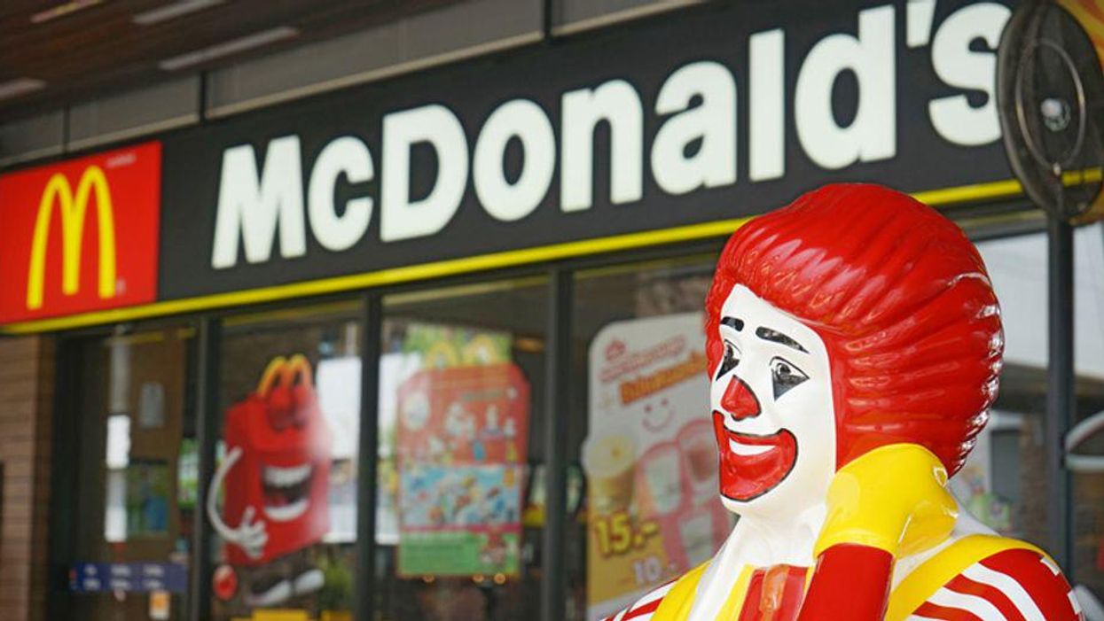 McDonald's lifts wages at US restaurants