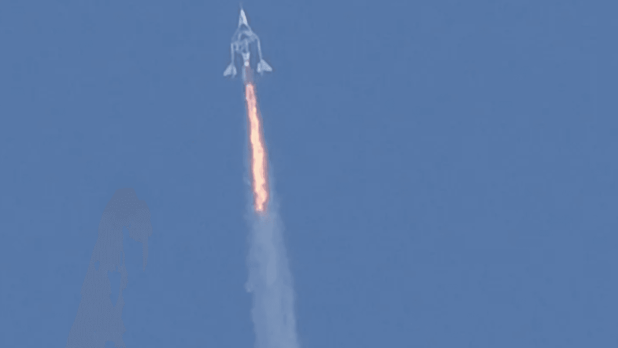 Virgin Galactic restarting space tickets from $450,000
