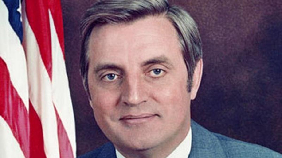 Former VP Walter Mondale dies at 93: report